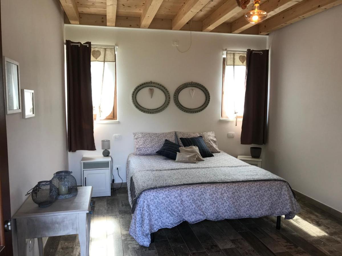 Agriturismo B&B Le Casette Sul Garda Кавайон-Веронезе Экстерьер фото