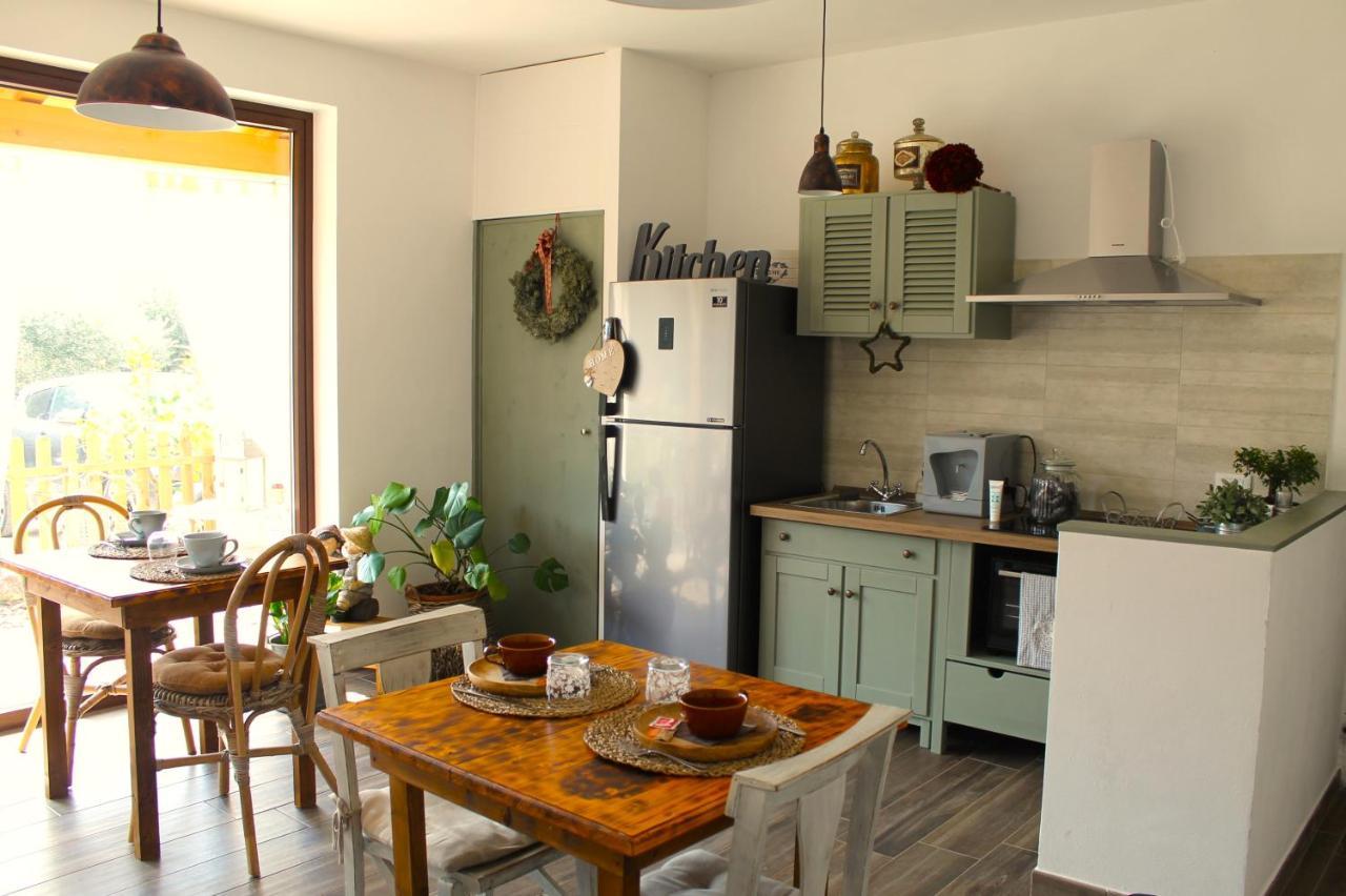 Agriturismo B&B Le Casette Sul Garda Кавайон-Веронезе Экстерьер фото